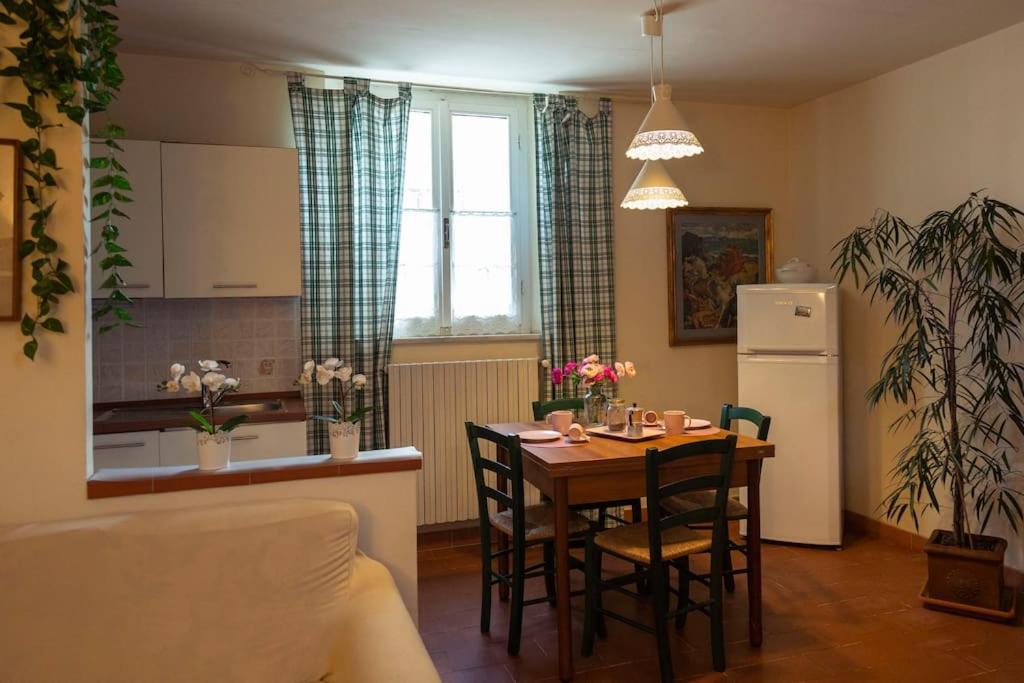 Casa La Lilla Appartement Cascina Buitenkant foto